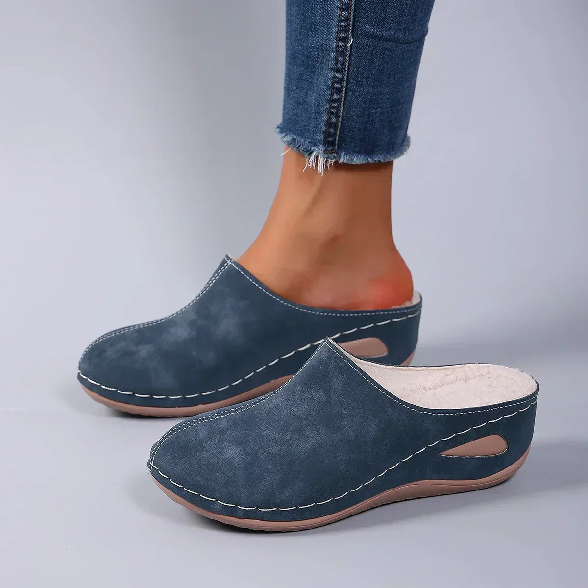Dahlia – Orthopaedic Comfort Slippers