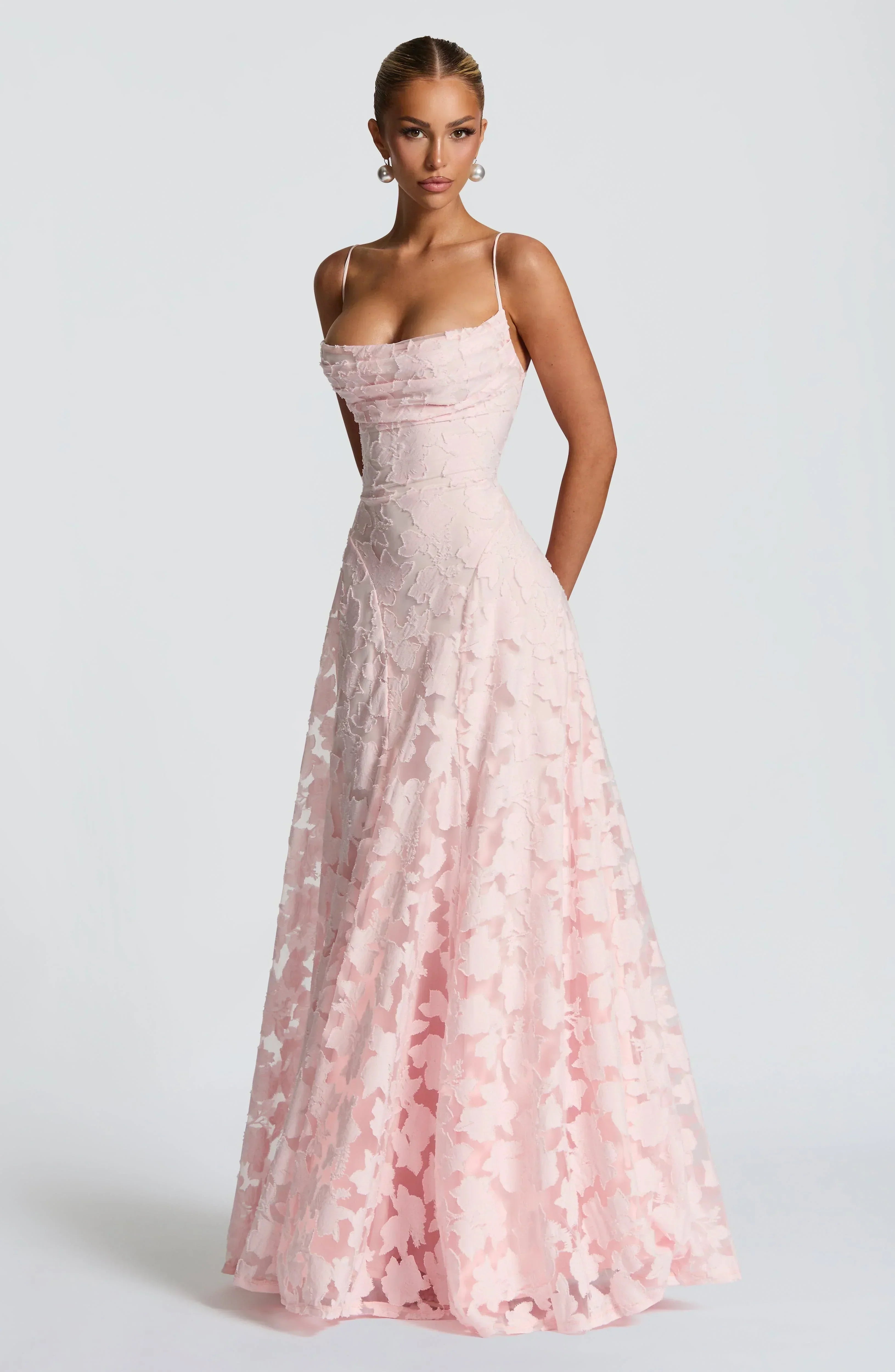Calliope – Flowing Maxi Dress