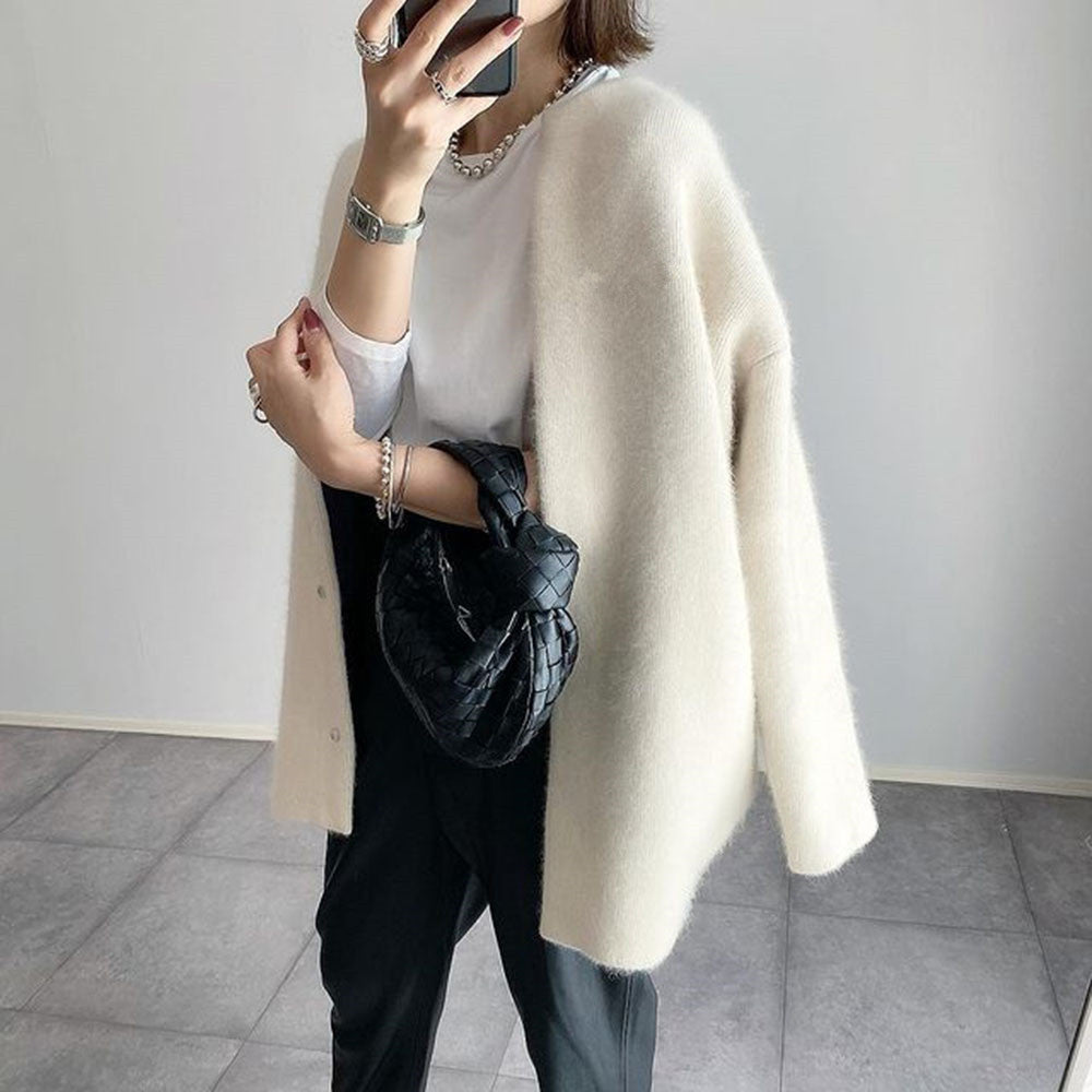 Charlotte | Elegant Cable Knit Cardigan