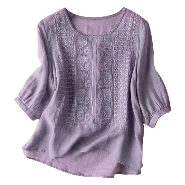 Aurora – Embroidered Relaxed Blouse