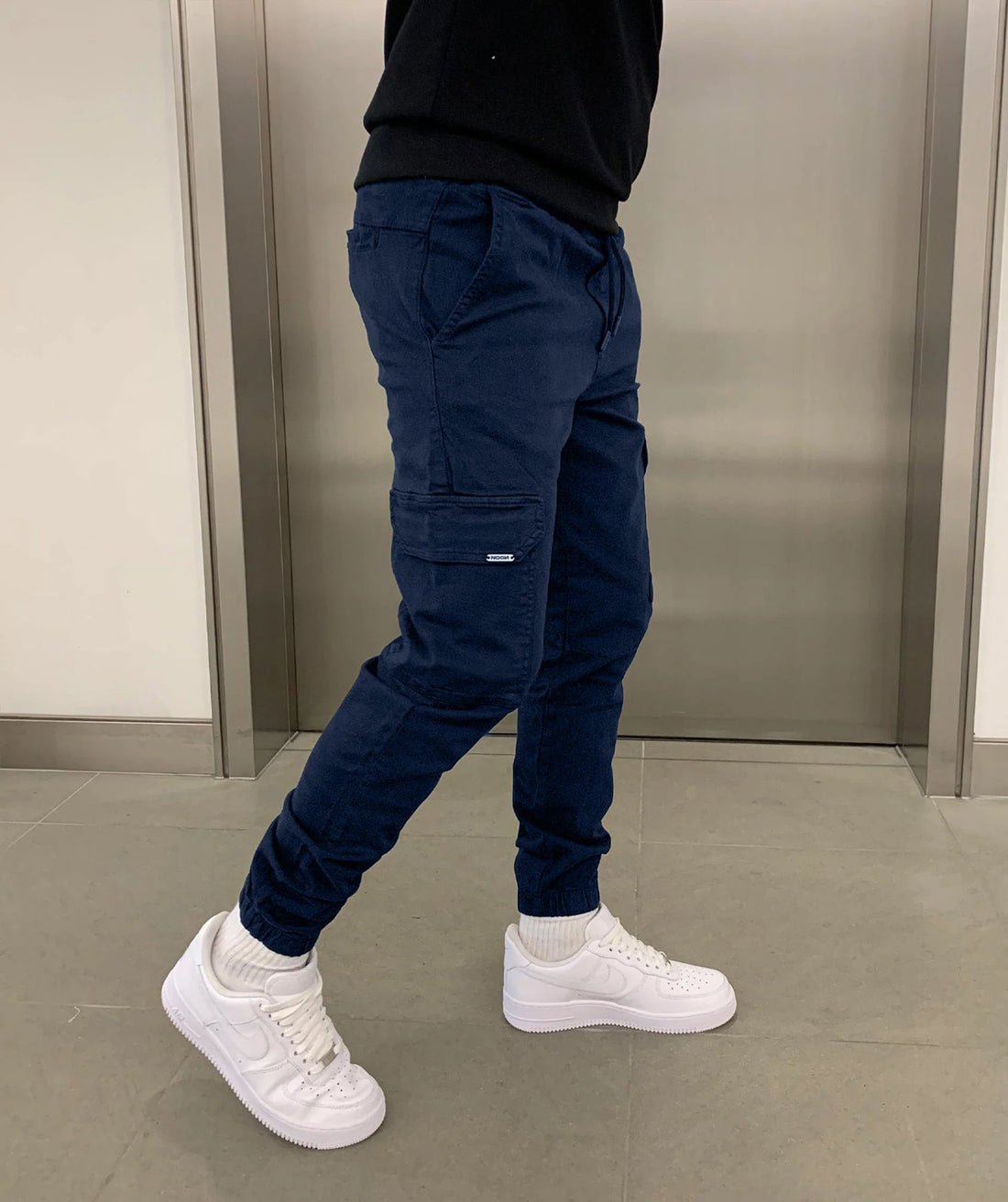 William – Stylish and Practical Cargo Joggers