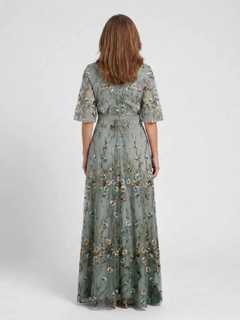 Elodie – Long Floral Dress with V-Neck