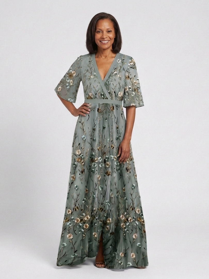 Elodie – Long Floral Dress with V-Neck