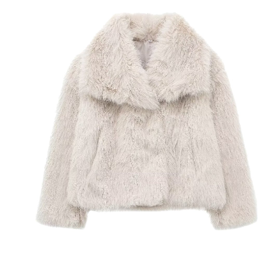Millie | Elegant Cropped Black Faux Coat