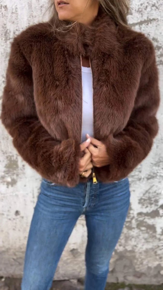 Winifred | Luxe Zip Up Short Coat
